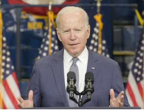 As Biden approval rating tanks and legislative agenda languishes, Congress struggles to finish work on $3.5 trillion stimulus