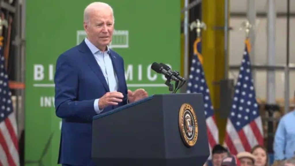 Incumbent presidents are still very hard to defeat: 69 percent election rate