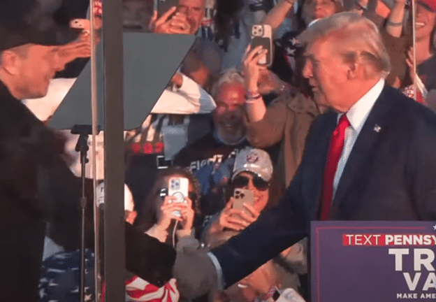 Trump Vows to Slash Government Bureaucracy as Public Trust in Government Craters     